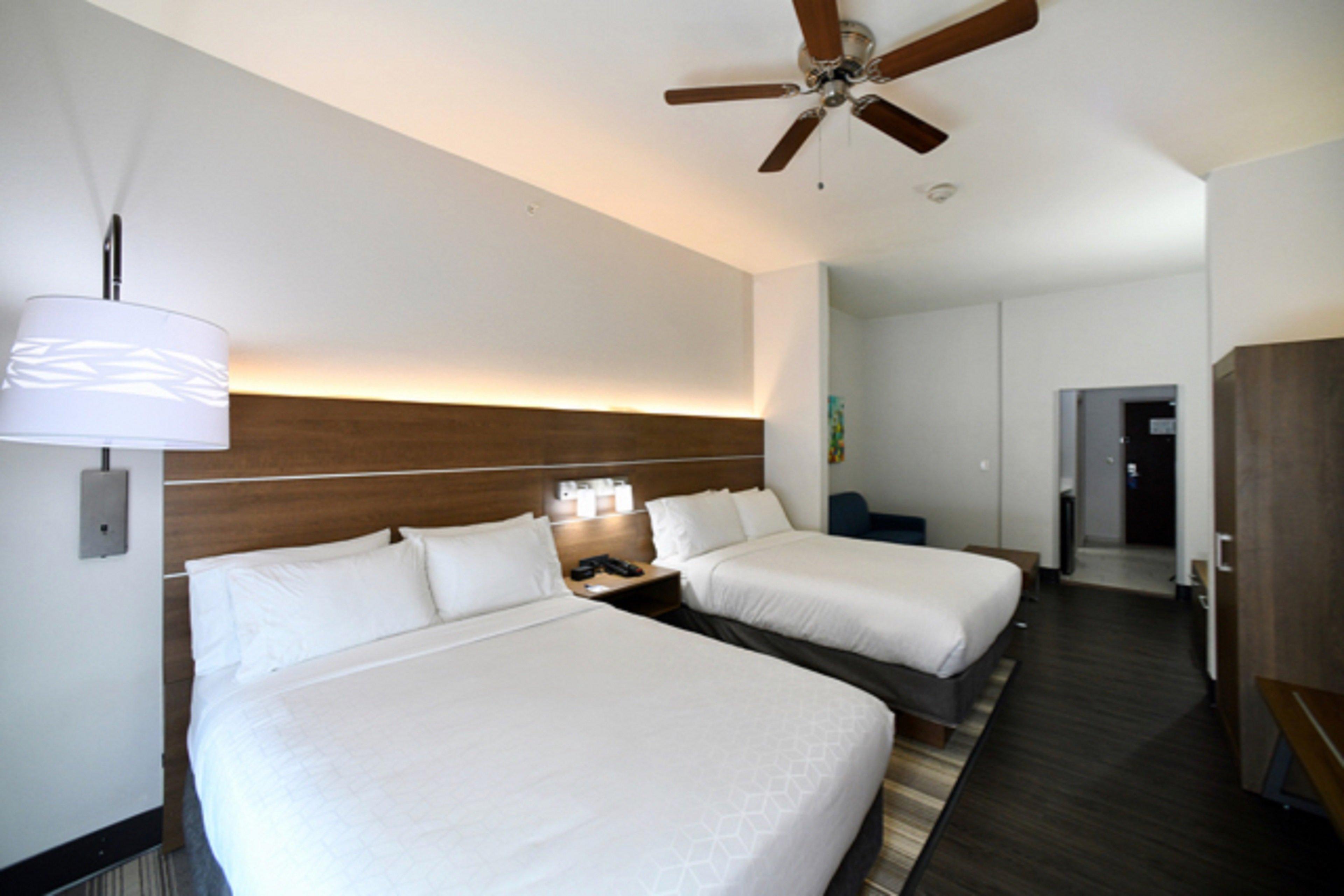 Holiday Inn Express Seguin By Ihg Extérieur photo