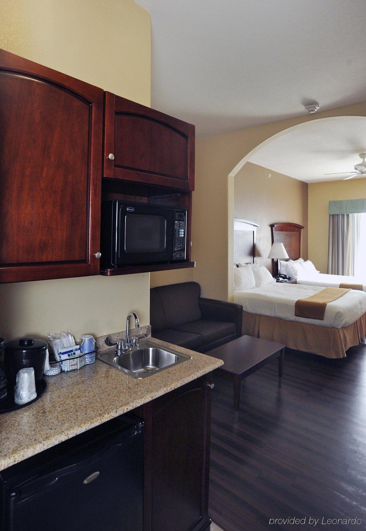 Holiday Inn Express Seguin By Ihg Extérieur photo