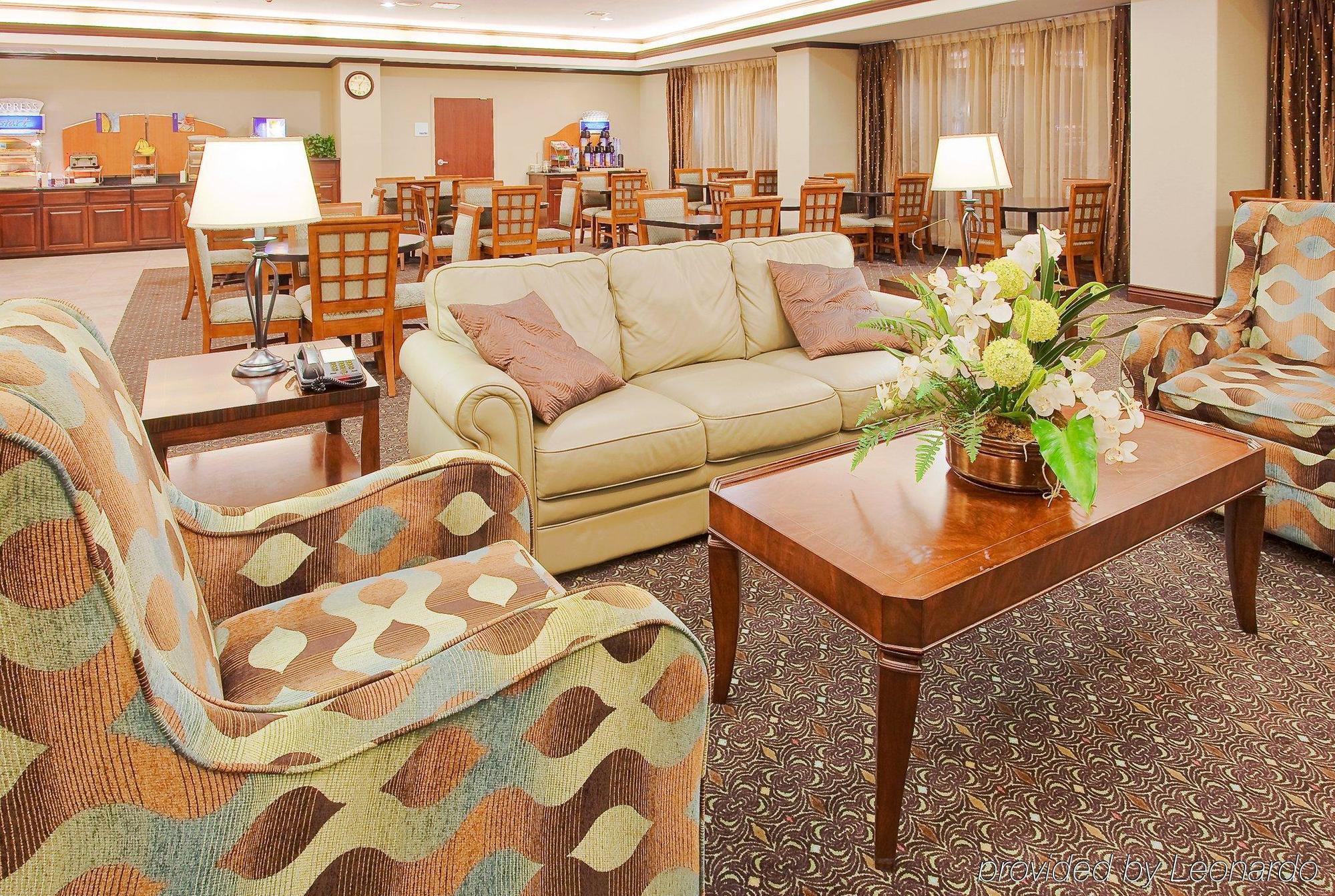 Holiday Inn Express Seguin By Ihg Extérieur photo